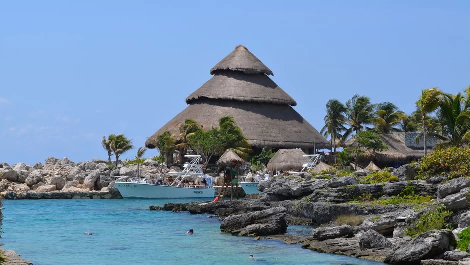 Hoteles Xcaret: A Discerning Riviera Maya Guide